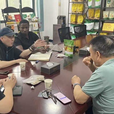frican Delegation Visits Baisheng Feed for In-Depth Inspection and Bulk Order of Pig Feed